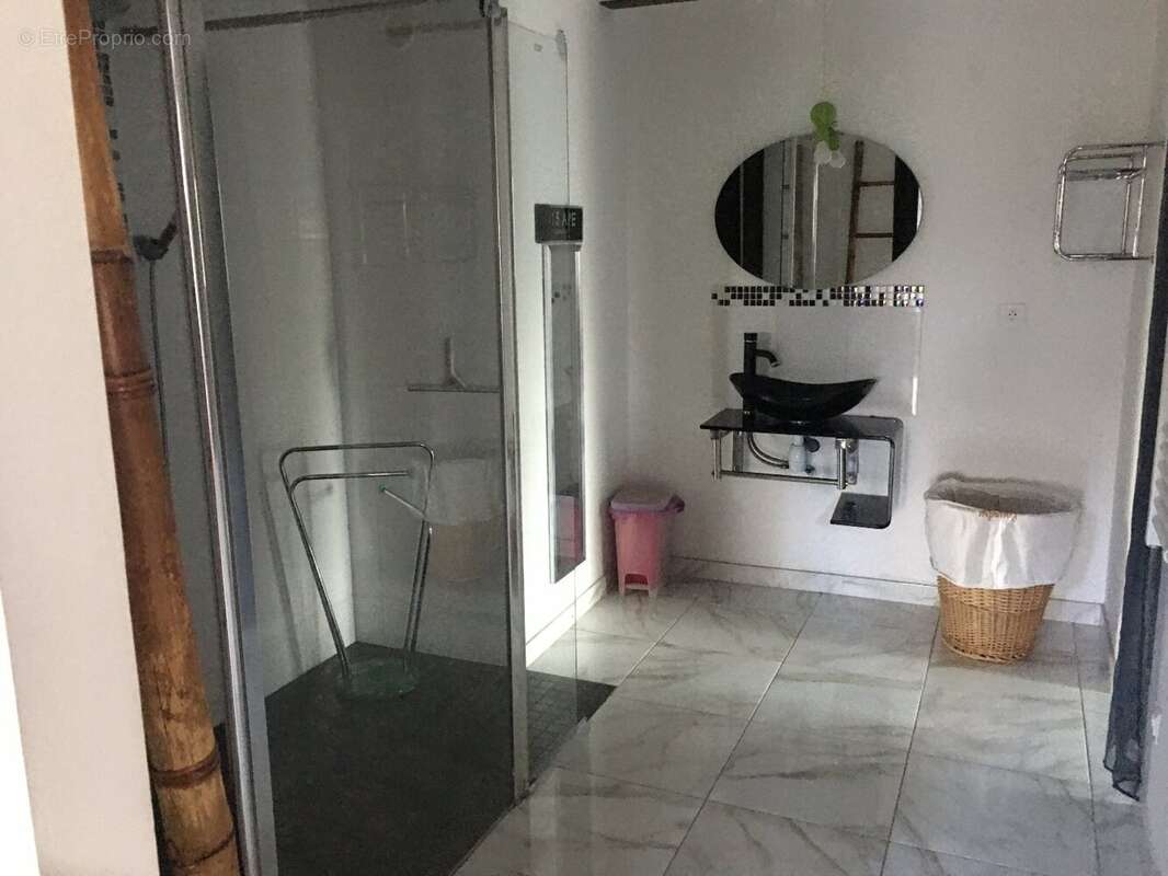 Maison à JONQUIERES