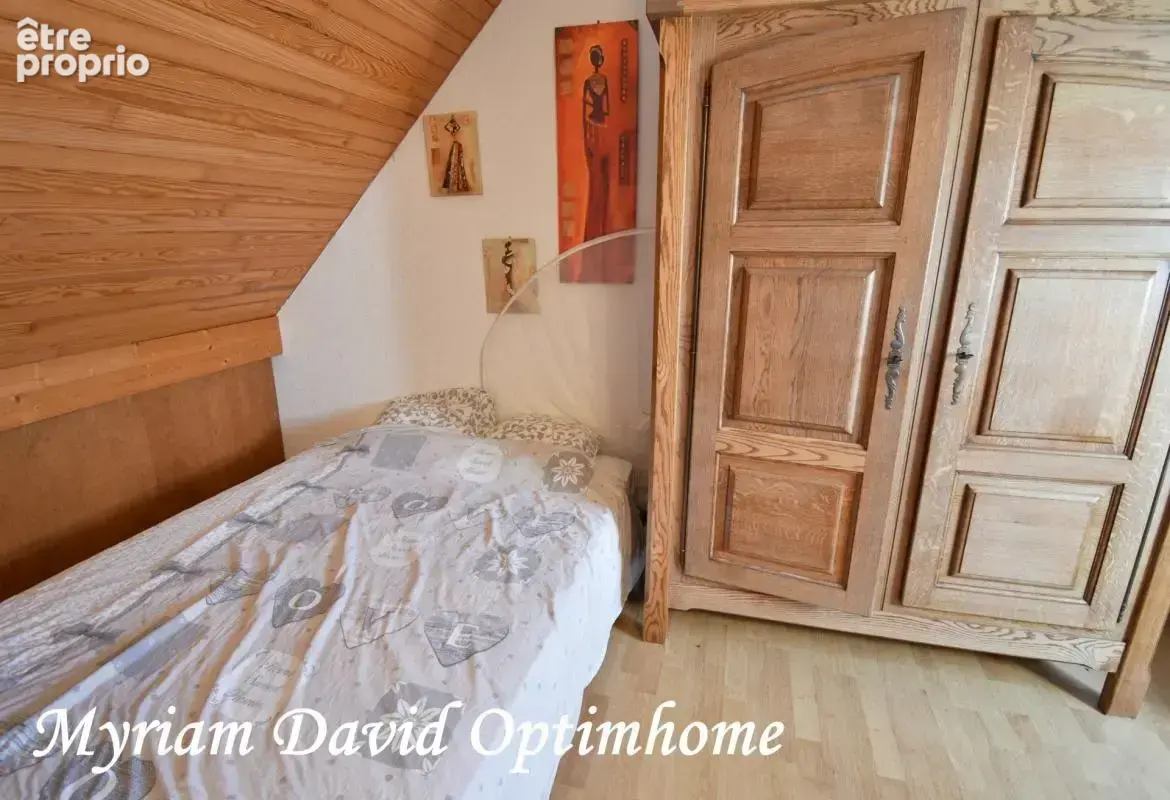 Propriété de 173 m² avec appartement indépendant et 9 000 m² de terrain à 7 mn Rostrenen - photo 35