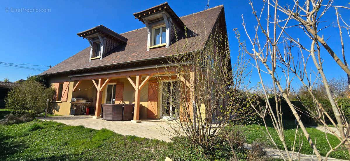 Maison à SAINT-ANDRE-LES-VERGERS