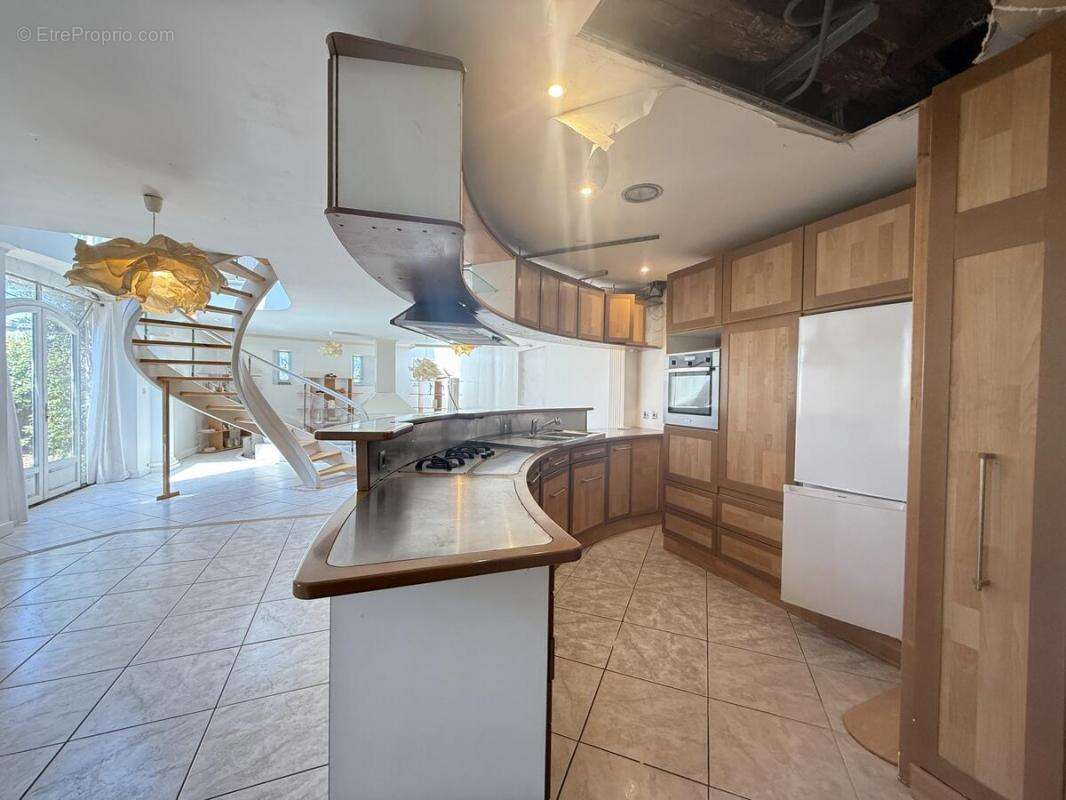 Maison à SAINT-JEAN-DE-BRAYE