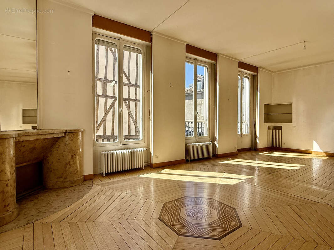 Appartement à TROYES