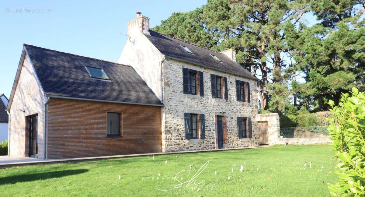 Maison à PLOUGASNOU