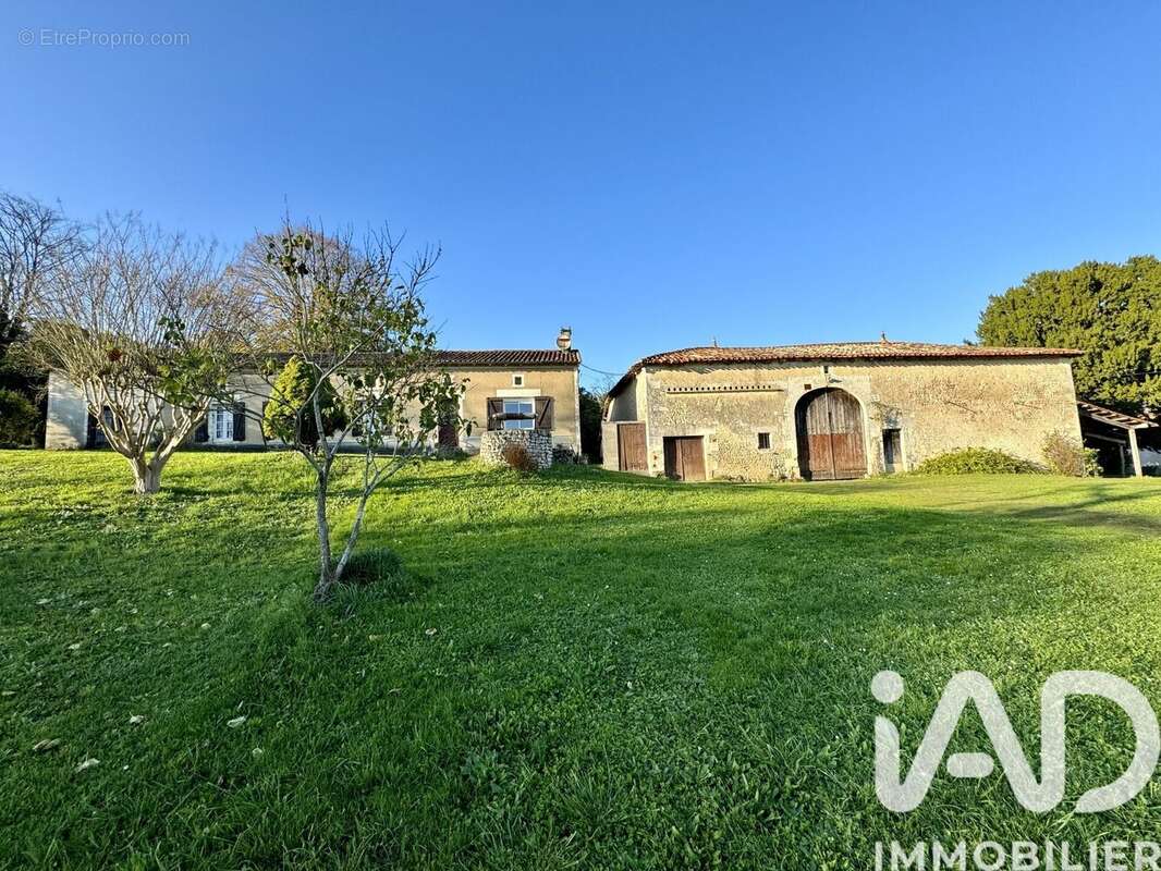 Photo 4 - Maison à BESSAC