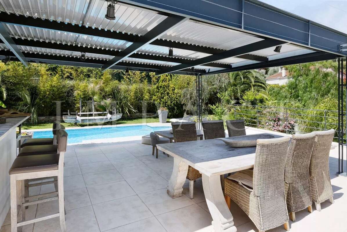 Cannes  villa renovee basse californie a vendre - photo 10