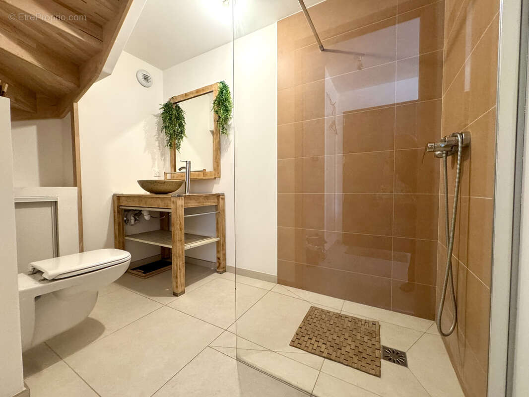 Appartement à SAINT-JEAN-DE-SIXT