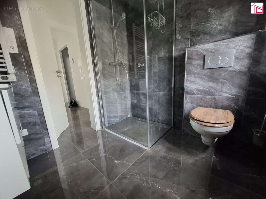 Appartement 69 m² à Saint-Louis  - photo 5