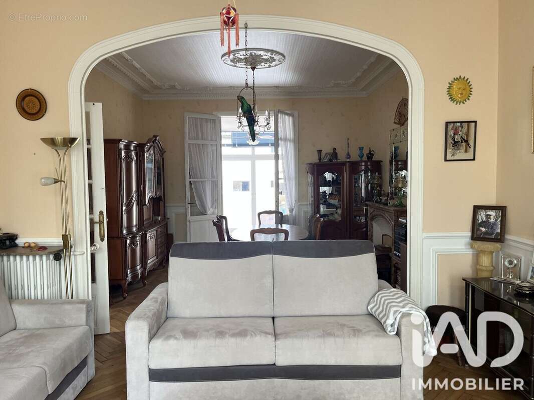 Maison 111 m² à Royan  - photo 3