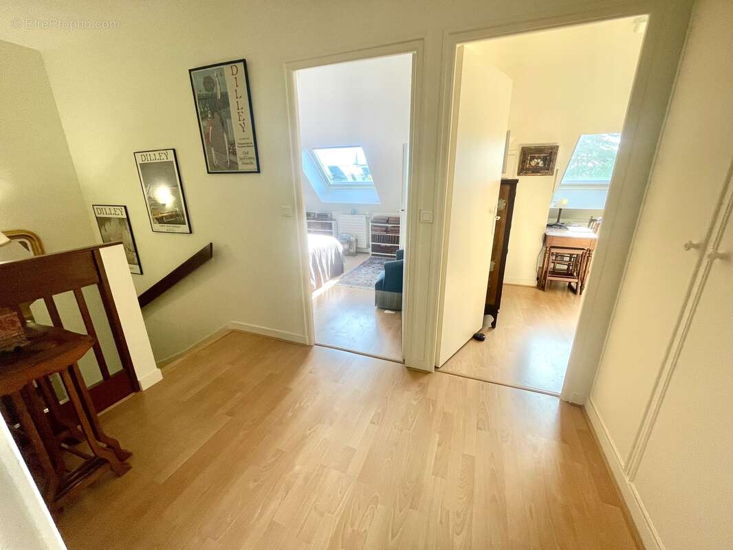 Palier étage - Appartement à NANTES
