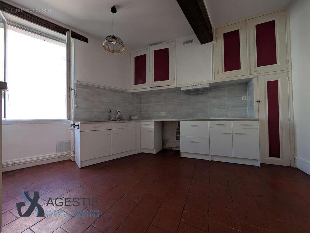   - Appartement à CASTRES