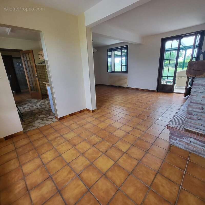 Maison 116 m² à Hacqueville  - photo 7