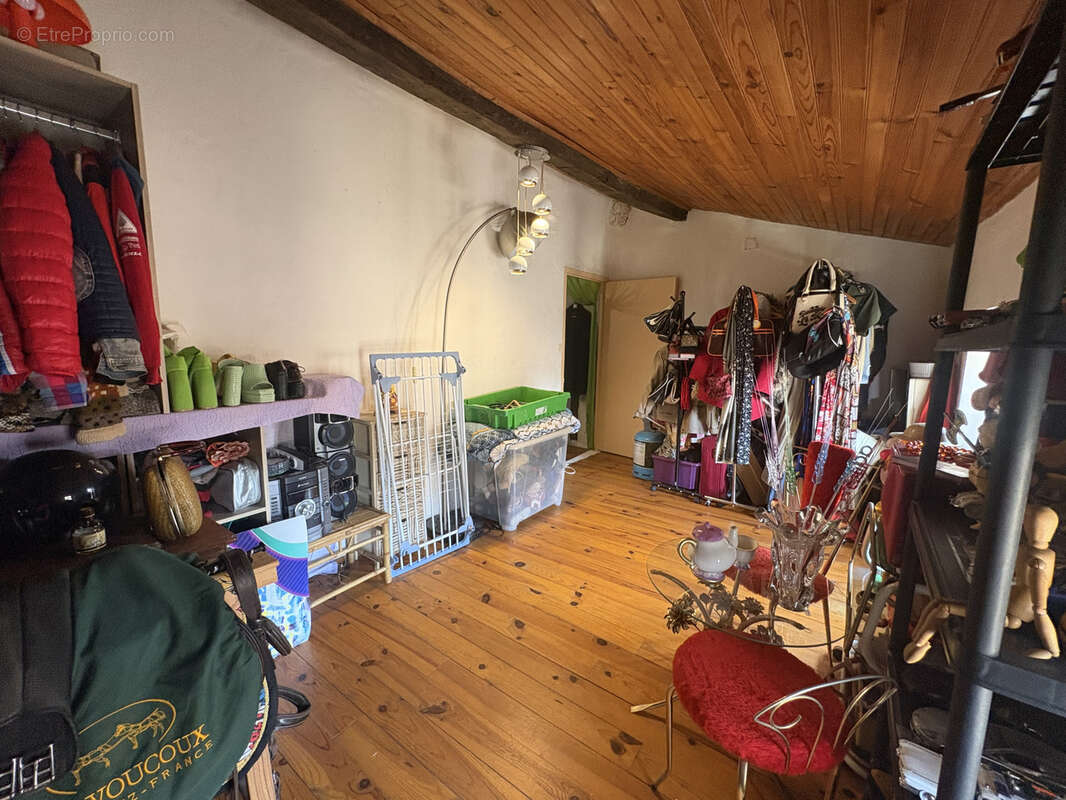 Proche limoux- maison de village de 80m2 avec grange - photo 10