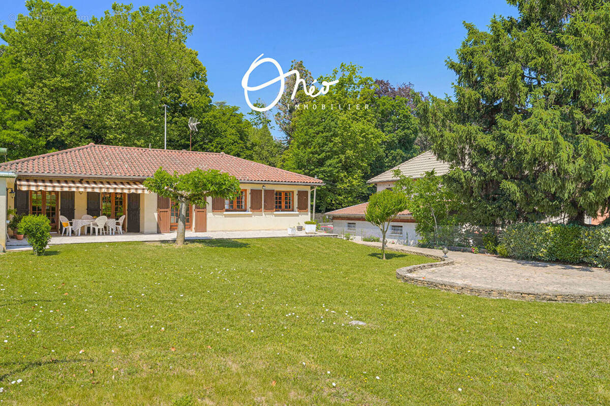 Maison à SAINT-SYMPHORIEN-D'OZON