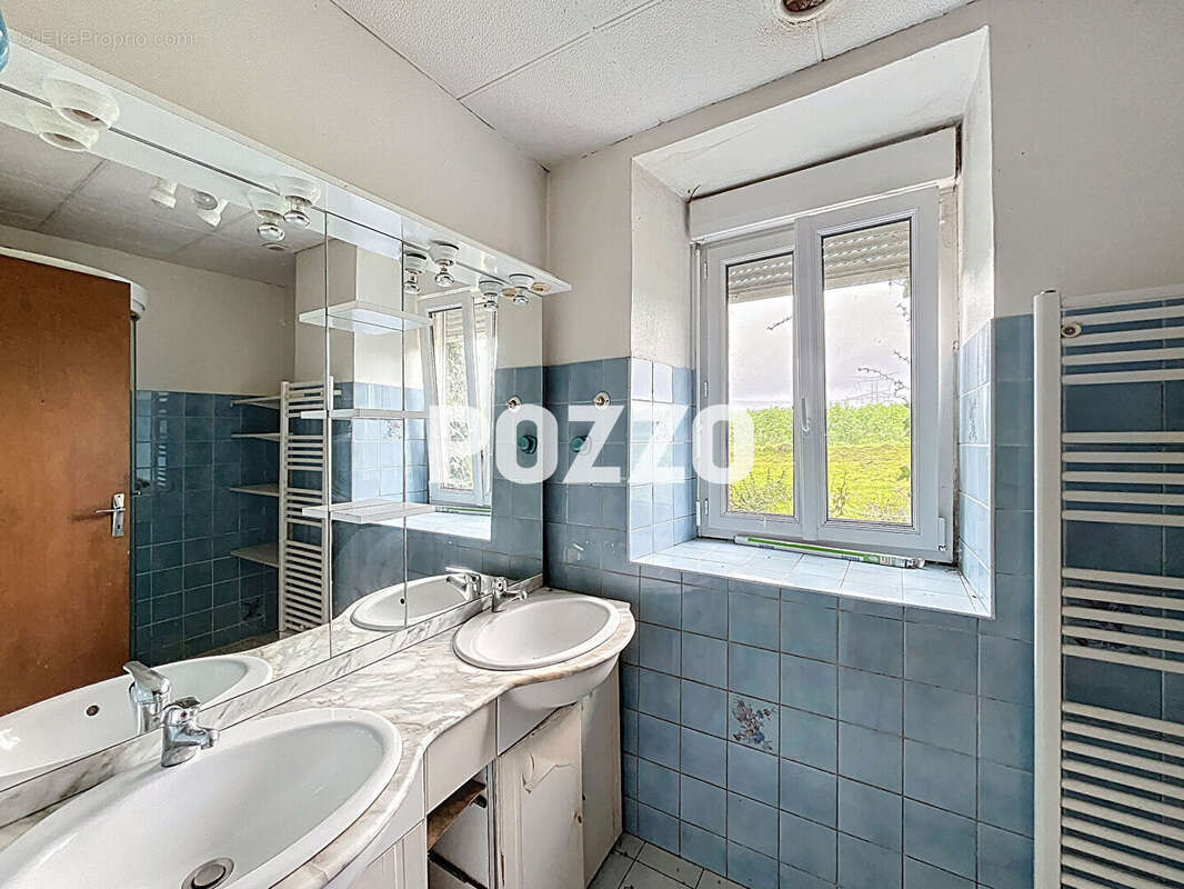 Maison à JUVIGNY-LE-TERTRE