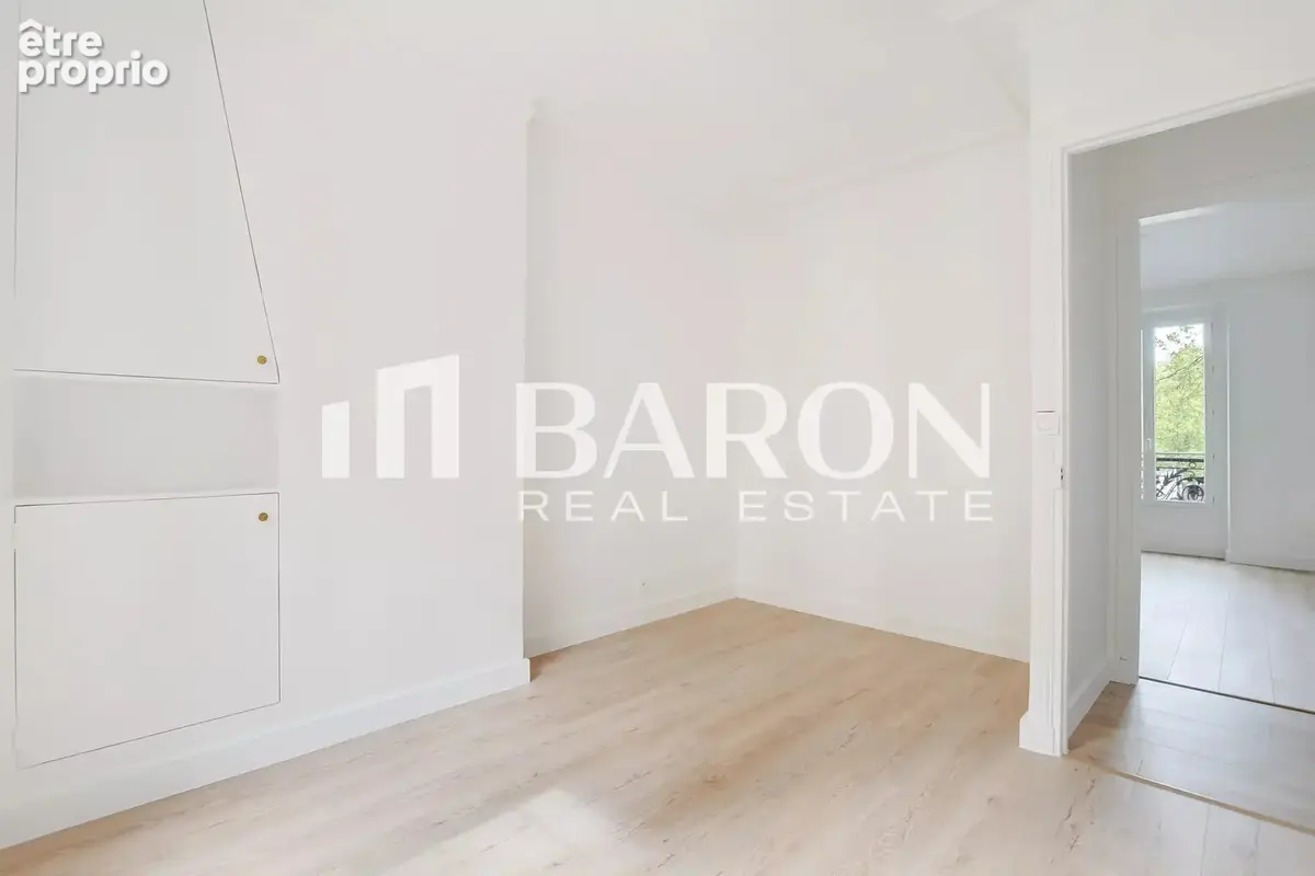 Paris xviii - appartement 3 pieces 1 chambre 55 m2 - photo 9