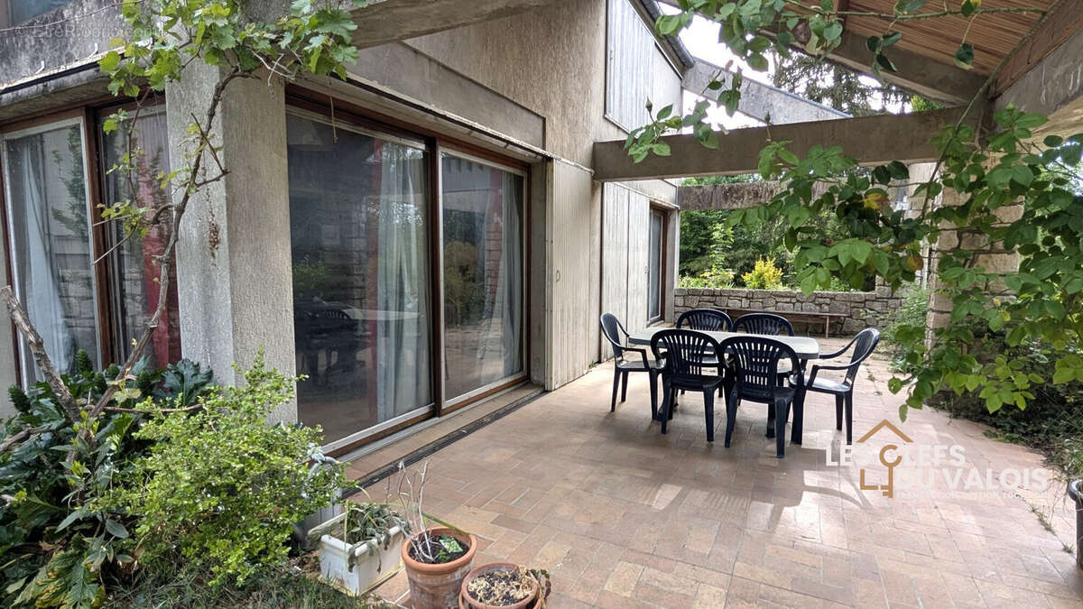 Maison 220 m² à Bethisy-Saint-Pierre  - photo 3