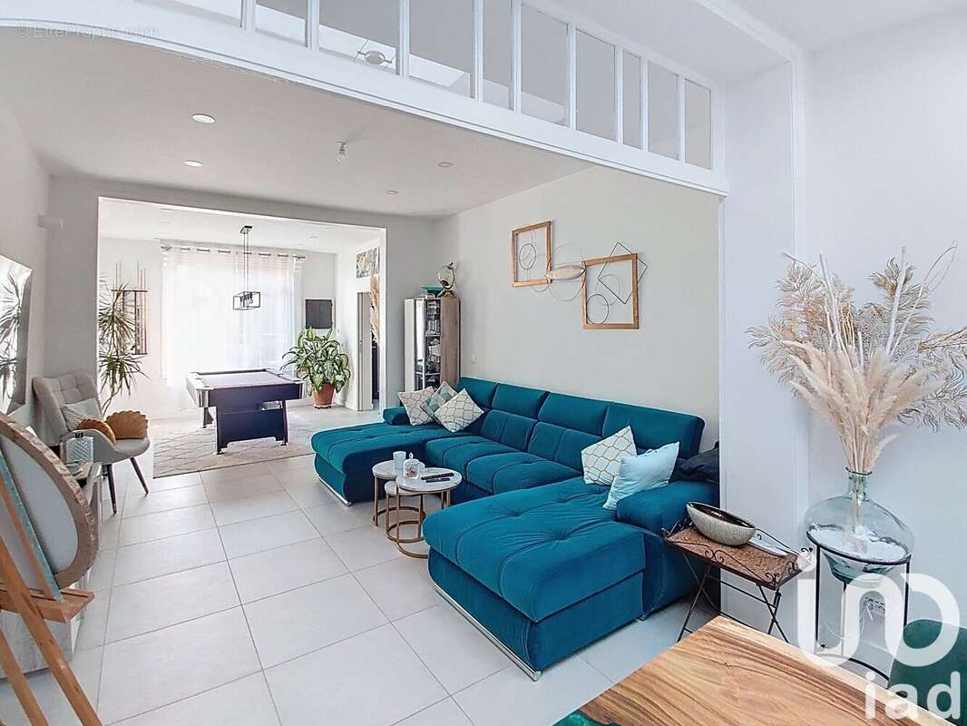 Photo 2 - Maison à LEZENNES