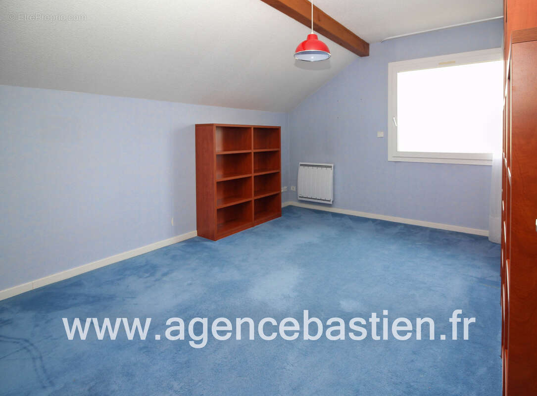 Maison à DIVONNE-LES-BAINS