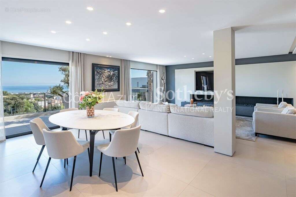 Cagnes-sur-Mer, villa vue mer au sein d'un domaine privé, piscine, proche Nice aéroport - photo 8