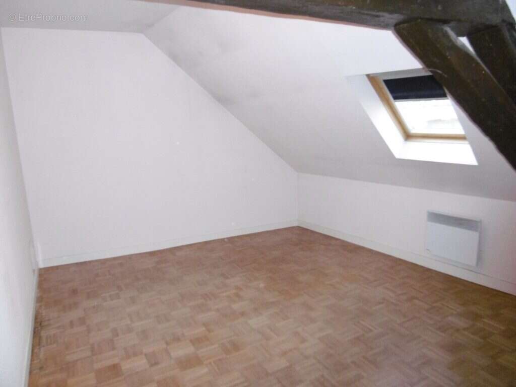 Appartement 68 m² à Orleans  - photo 2