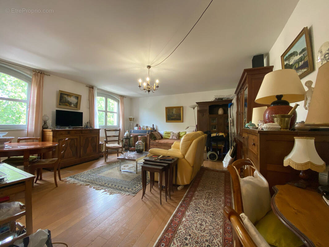 Appartement à AIX-EN-PROVENCE