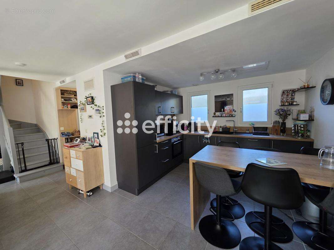 Appartement à SAINT-GERMAIN-AU-MONT-D&#039;OR