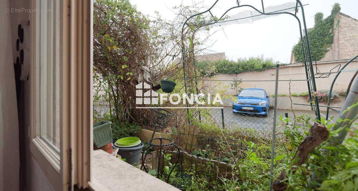 Appartement à CORBEIL-ESSONNES