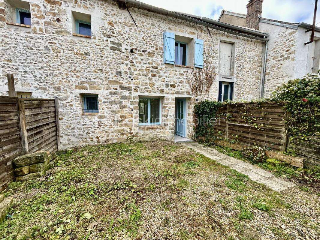 Appartement à MORET-SUR-LOING