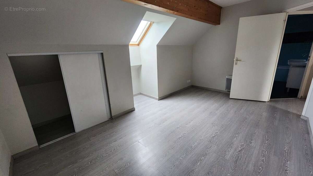 LONS, A VENDRE Maison jumelée 94 m² sur terrain de 500 m² - photo 7