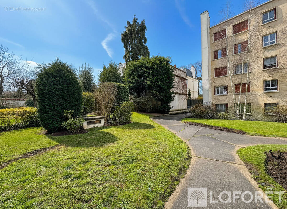 Appartement à FONTENAY-SOUS-BOIS