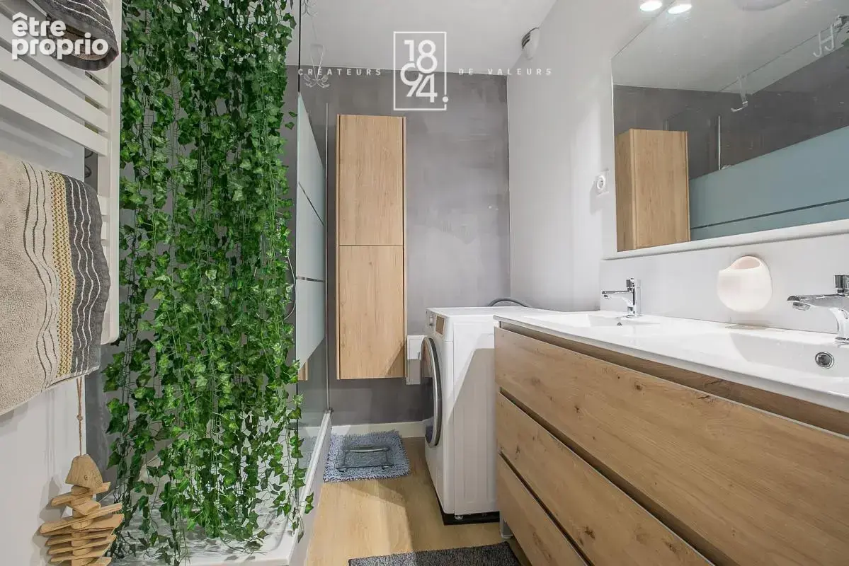 Le Cabot  Superbe T2 rénové de 54 m² – Dernier étage avec ascenseur – Calme – Terrasse de 18 m² vue sur jardin - photo 15
