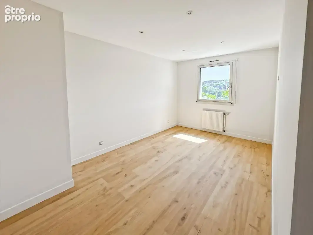 VALENCE – Appartement d’exception de 152 m² avec vue panoramique et belles prestations - photo 17