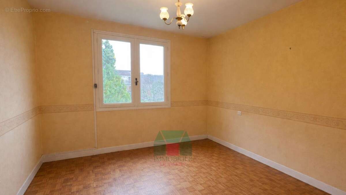 Plein centre Lévignac villa T4 jardin 469m²  garage sous sol - photo 14
