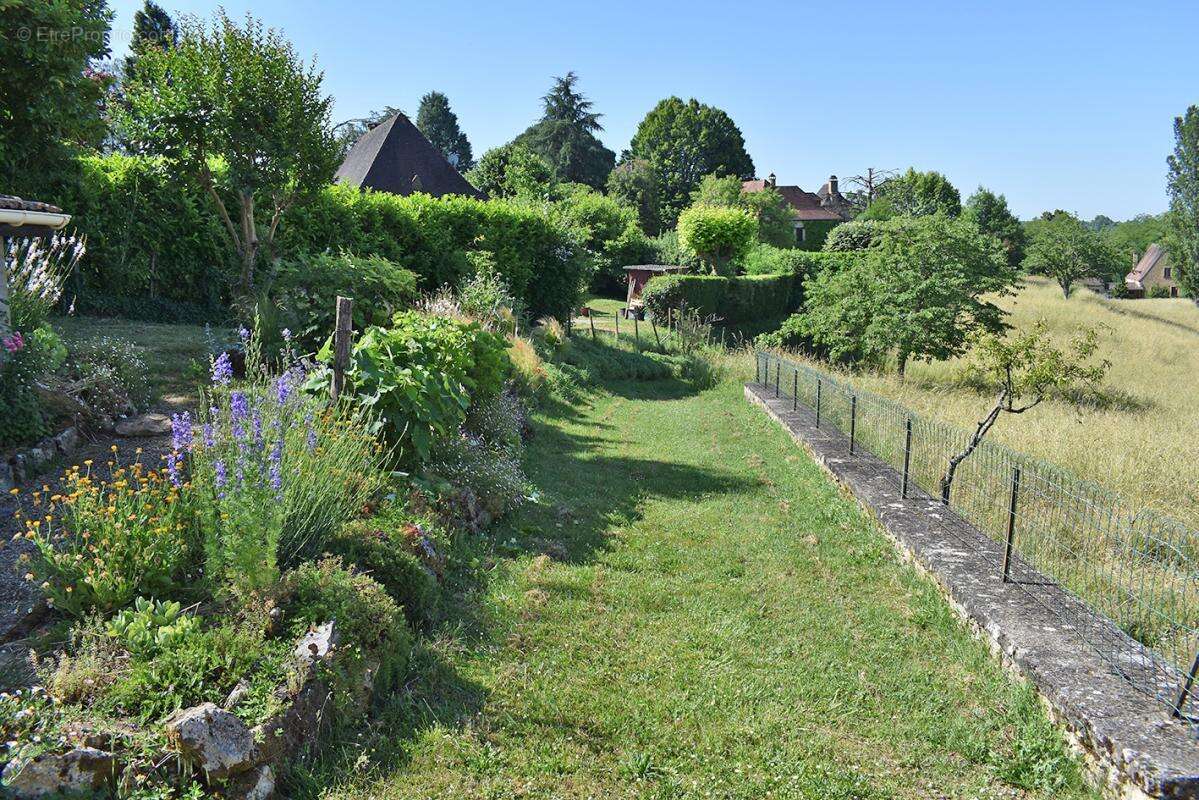 Maison Sarlat La Caneda 7 pièce(s) 131 m2 - photo 8
