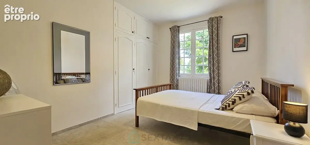 Maison 304 m² à Gourdon  - photo 13