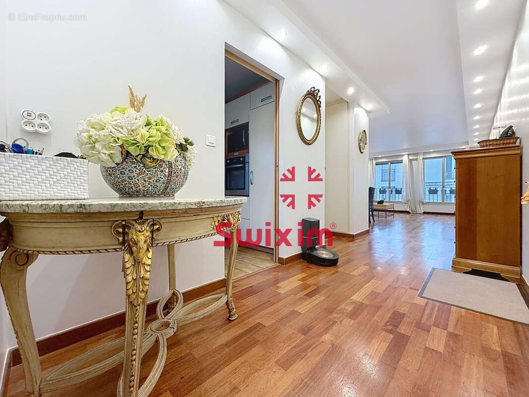 Appartement à PARIS-20E