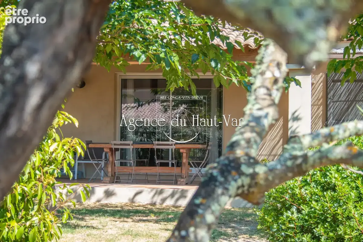 Villa récente 170m2, terrain paysager 3000m2 - photo 17