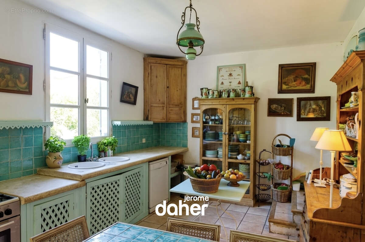 Maison à ORGON