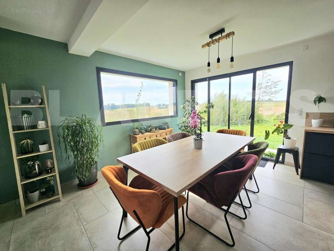 sam - Maison à PREAUX