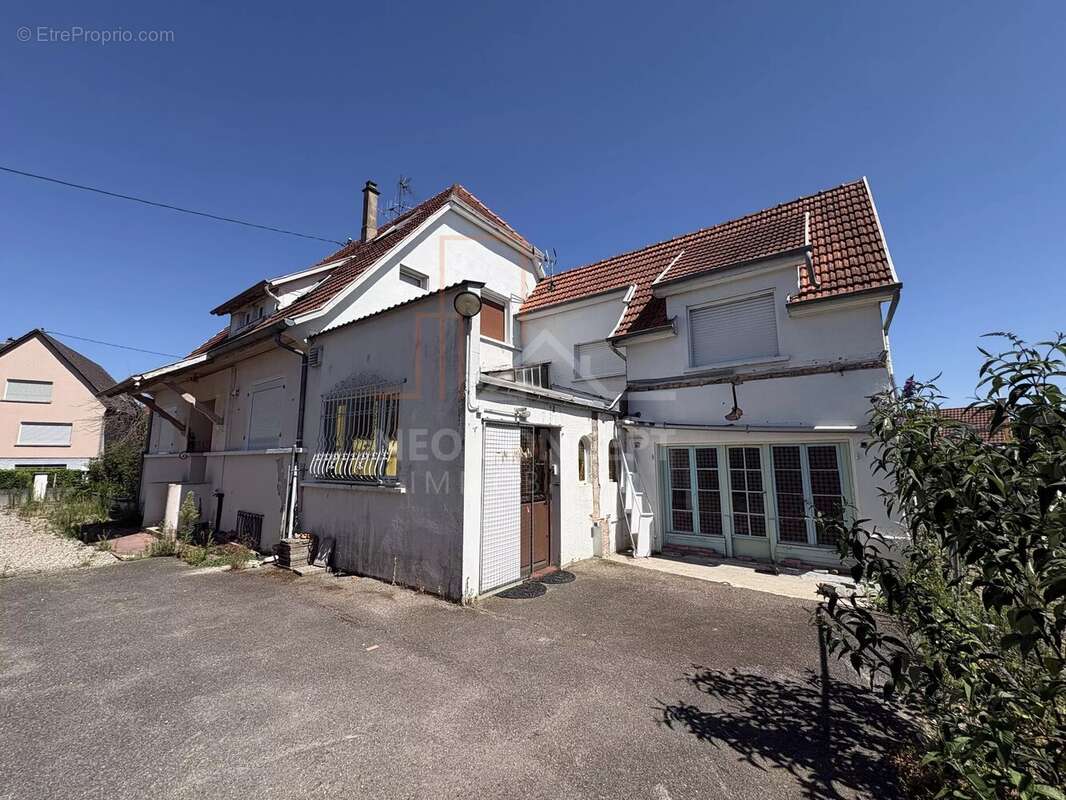Maison individuelle de 216,55 m2 habitables sur 9,42 ares de terrain sis Kilstett. - photo 14