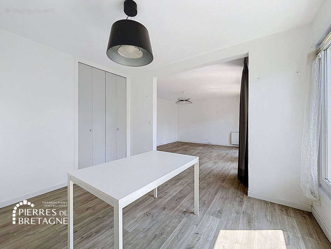 A VENDRE Appartement Brest quartier Guelmeur 4 pièce(s) 86.28 m2 - photo 2