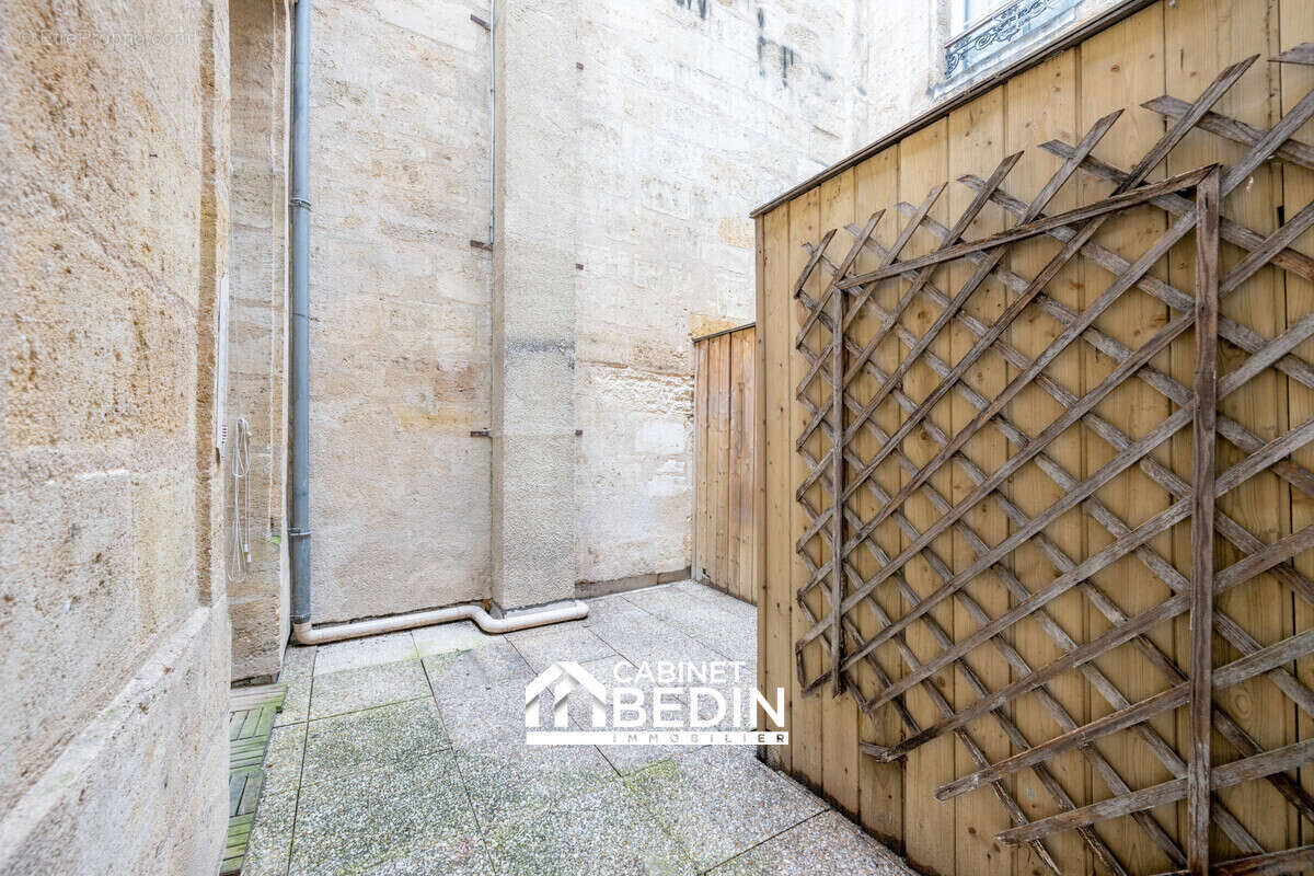 Appartement à BORDEAUX