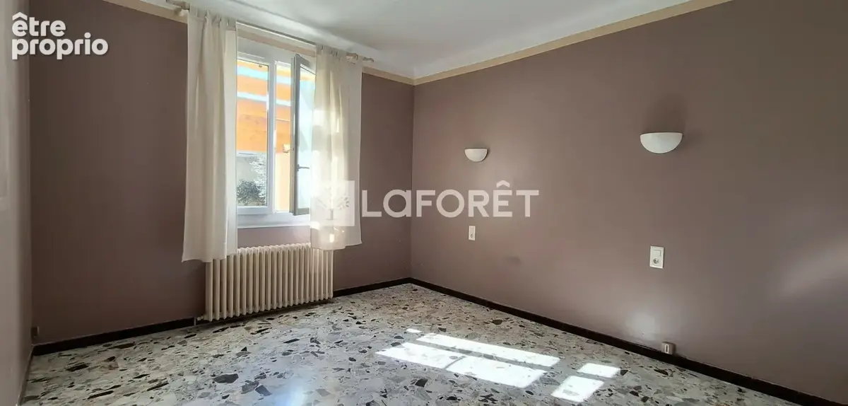 Entraigues Sur La Sorgue - plain pied 99 m² - Parcelle de 902 m² - photo 8