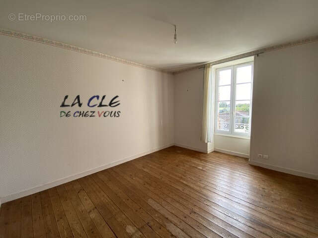 Maison à SAINT-PIERRE-LE-VIEUX