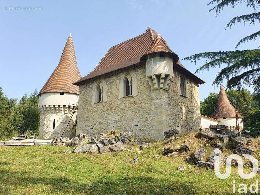 Maison 300 m² à Gardegan-Et-Tourtirac  - photo 4