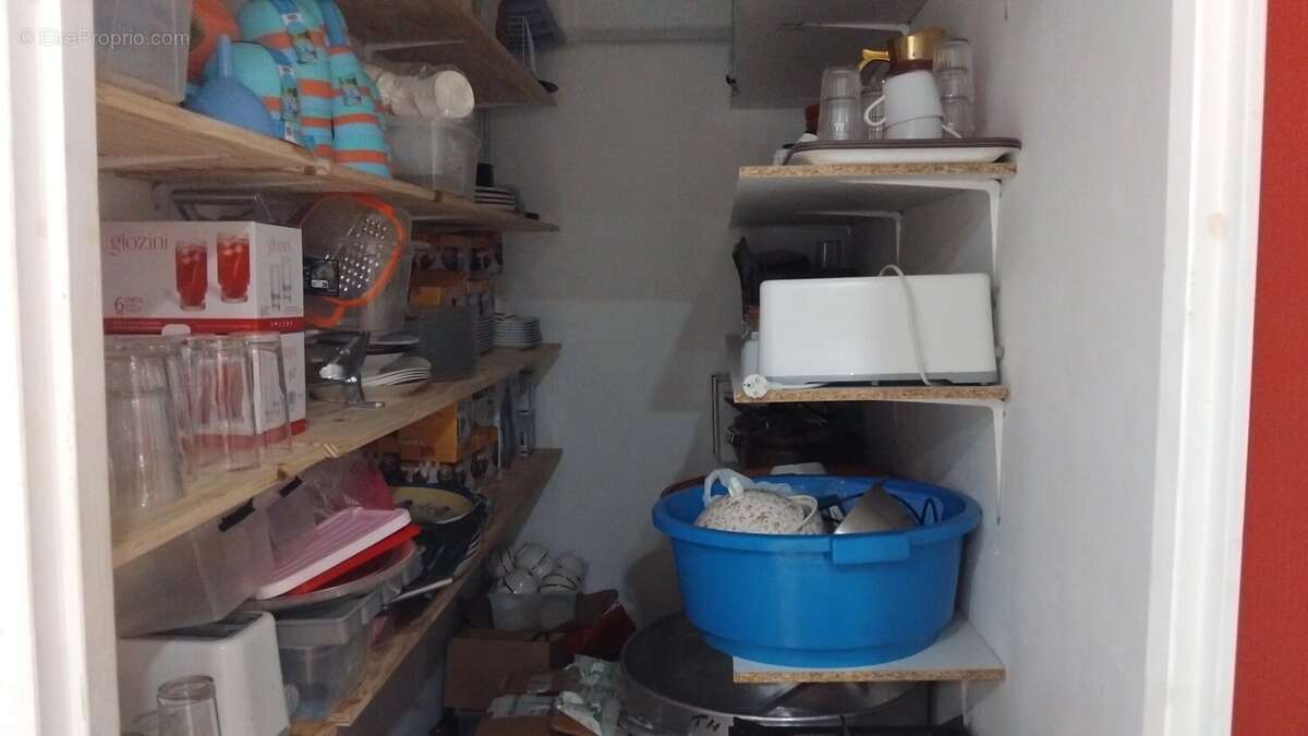 Commerce à MARSEILLE-13E