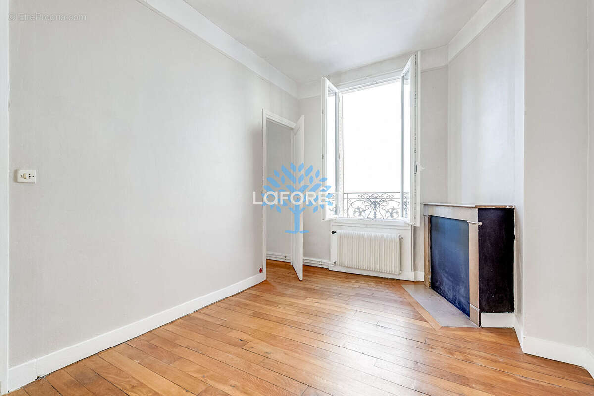 Appartement à FONTENAY-SOUS-BOIS