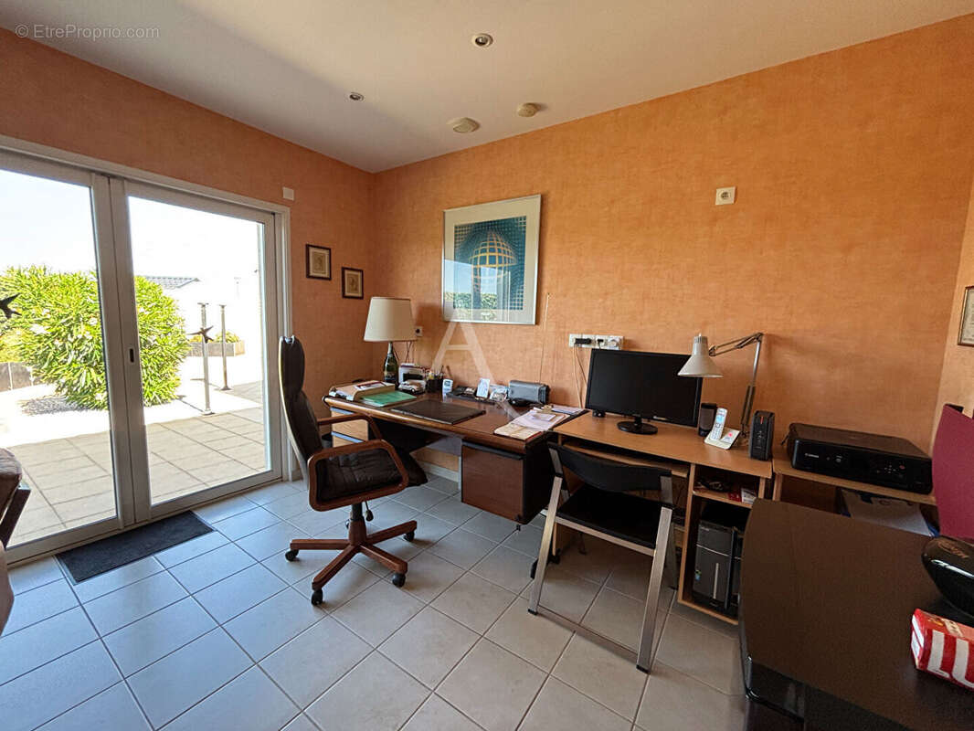 Maison à LONGEVILLE-SUR-MER