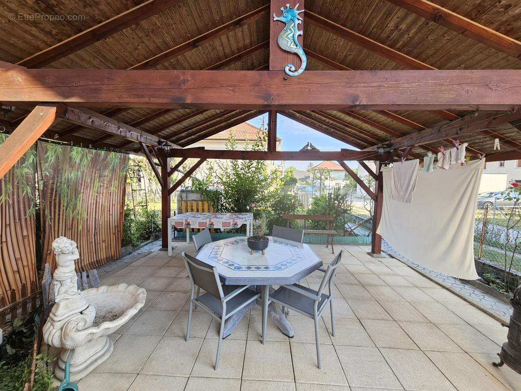 Maison 100 m² à Aix-Les-Bains  - photo 8