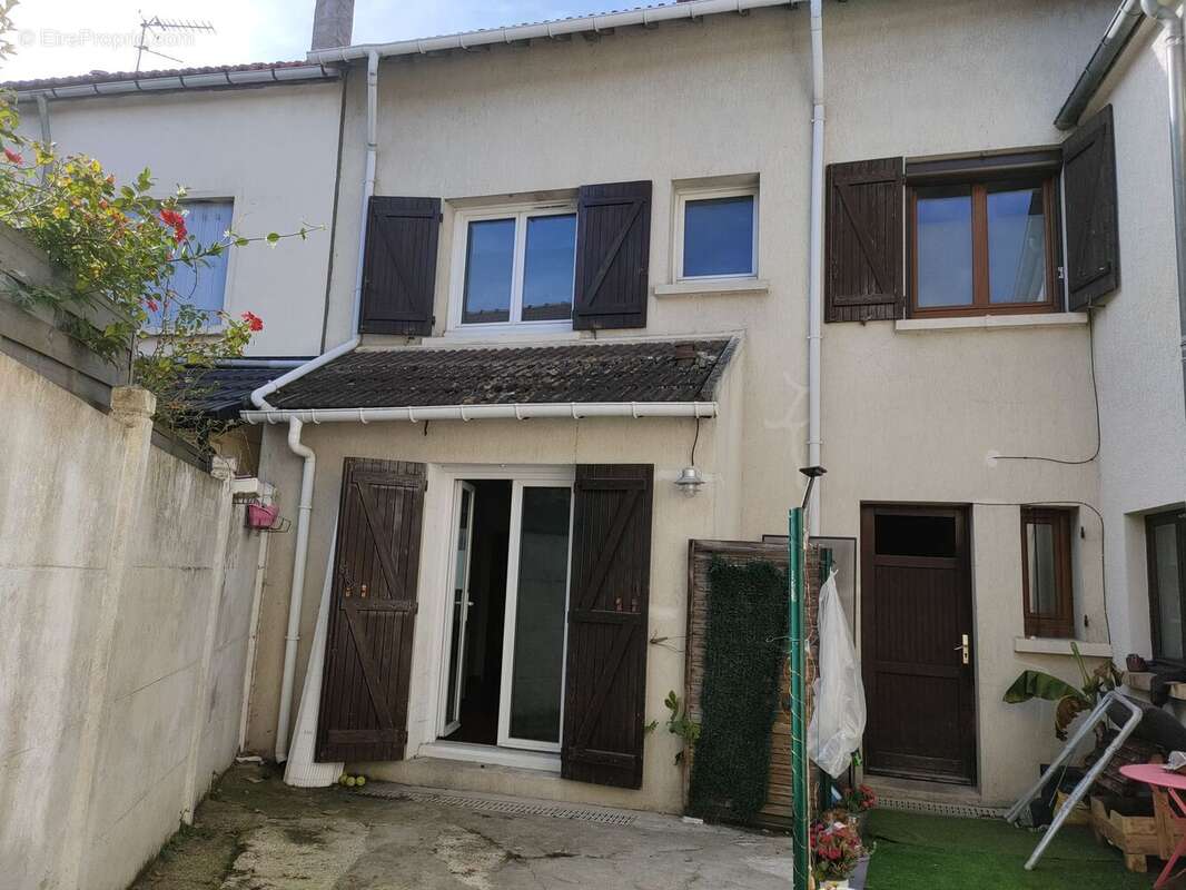 Appartement à CHAMPLAN