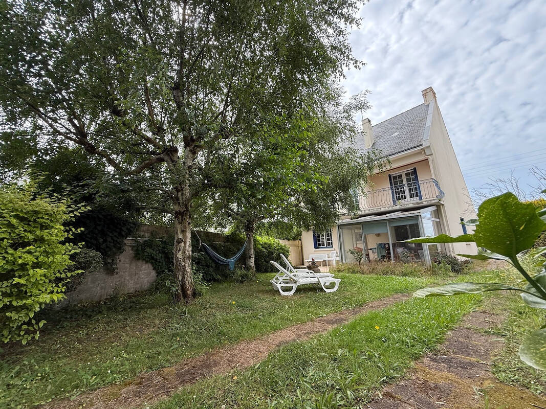 Maison à LE POULIGUEN